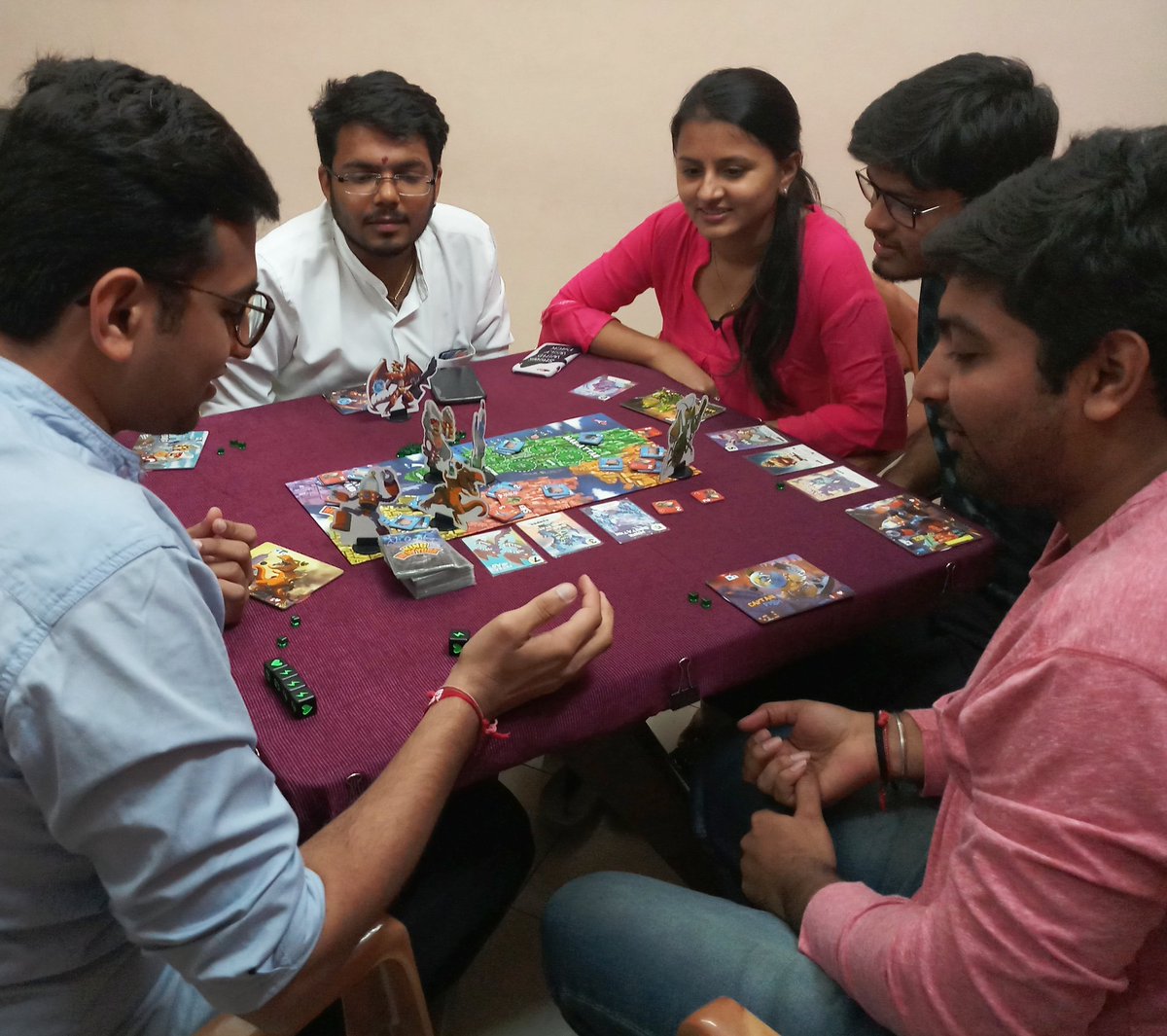 boardgameadda's tweet photo. Fun #Weekends @boardgameadda.

#boardgameadda #boardgames #boardgamegeek #mulund  #boardgamelibrary #mumbai #thingstodoinmumbai #india #kingofnewyork https://t.co/5dZTyp82in
