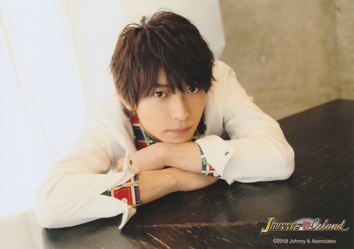 ___ngs175's tweet photo. 顕嵐ちゃんももう新成人か… 。来年は自担も成人。しんど、年の差感じる… (;-;) https://t.co/5dQuVkEjWg