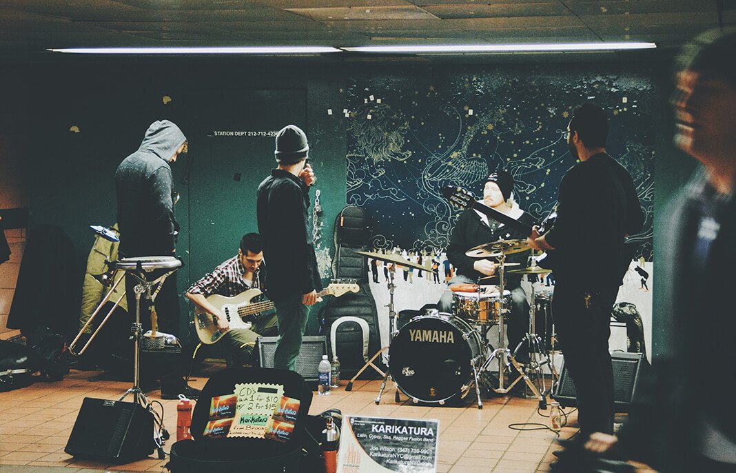 questioninglear's tweet image. Nine Inch Nails Remix Todd Rundrgen’s ‘Deaf Ears’ dlvr.it/Q9Ls5q