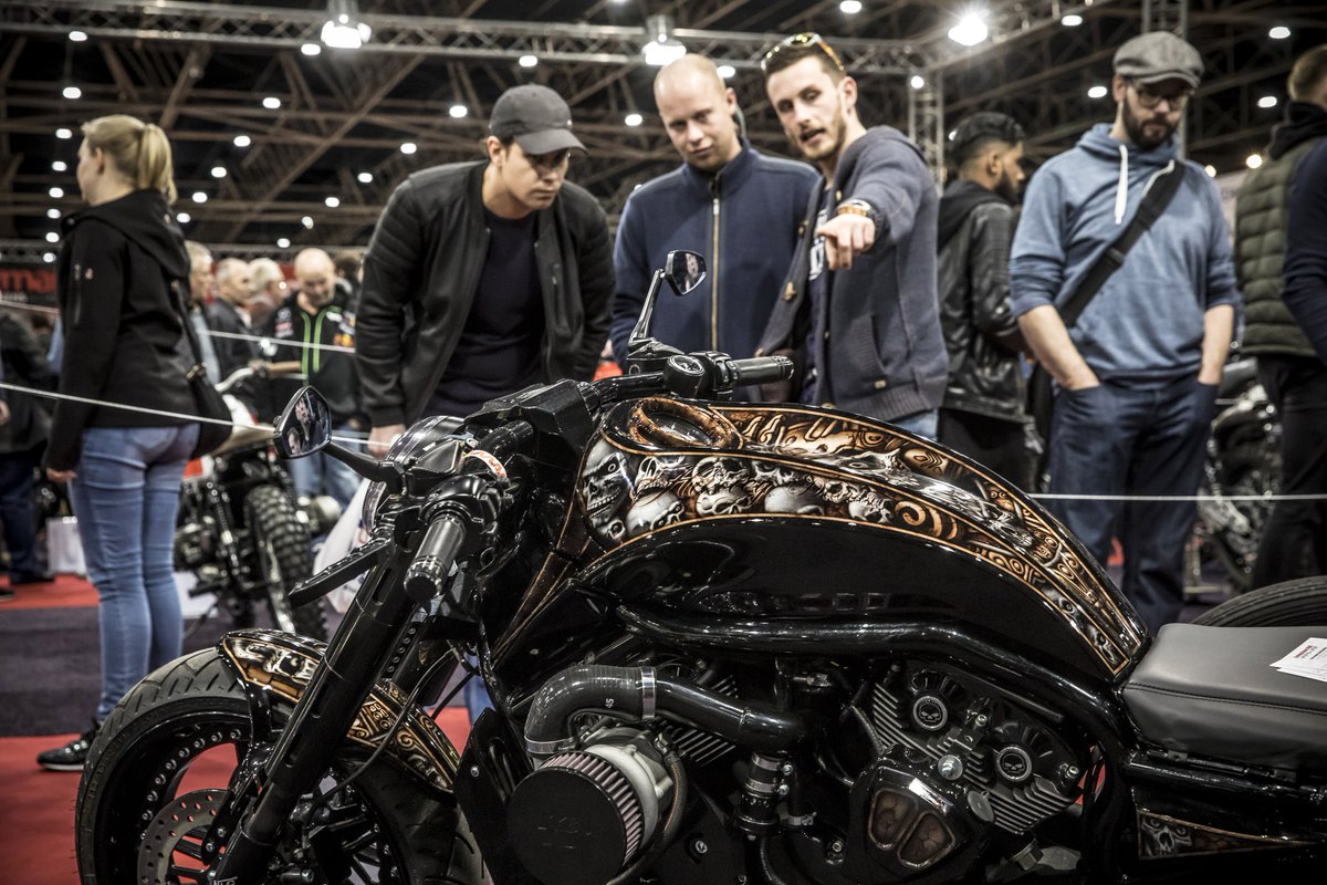 Jouw motor showen aan dik 90.000 motorliefhebbers? Dat kan! Doe mee aan de Custom Bike Show en wie weet steelt jouw motor de show op MOTORbeurs Utrecht motorbeursutrecht.nl/nl-NL/Bezoeker… #MBU18 #motorcycle #custombike