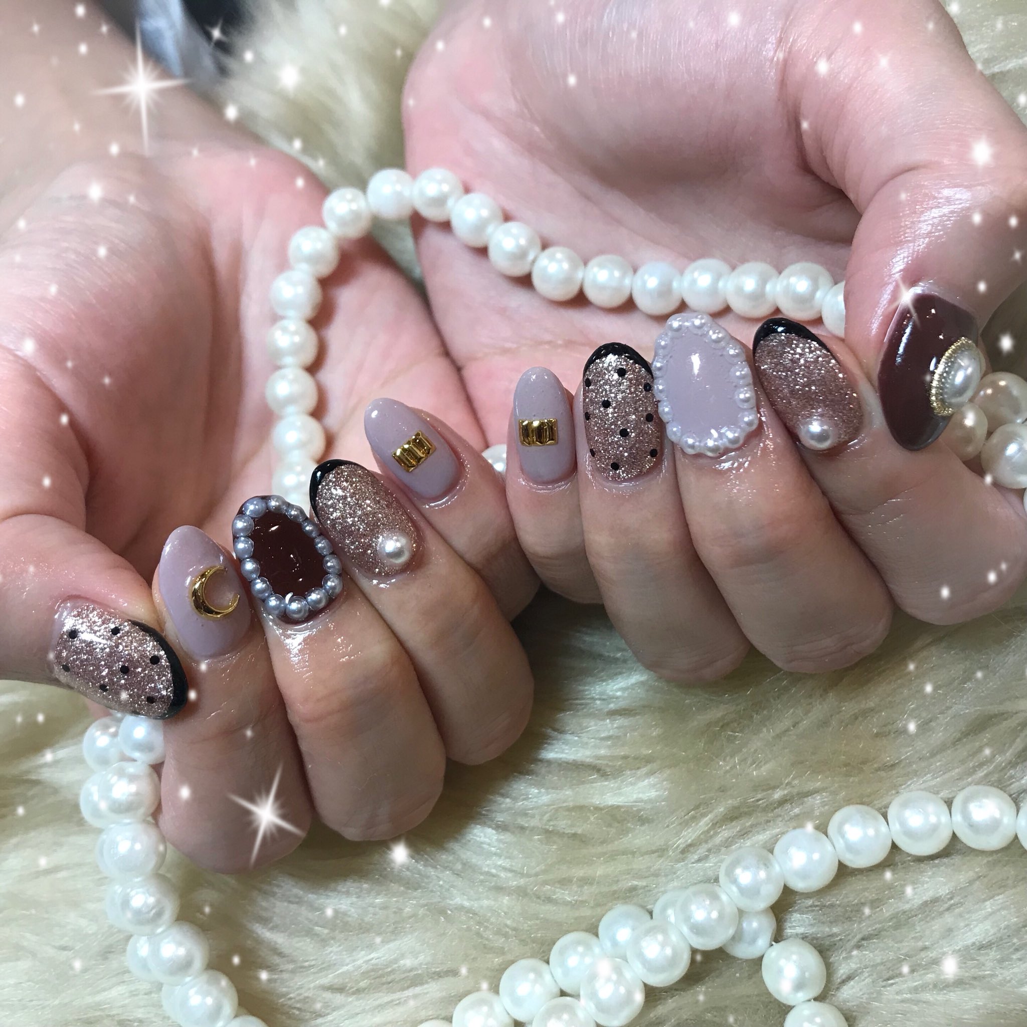 Raviy ラビィ 先日 明日花キララちゃんが ご来店されました 一緒に相談しながら たくさんこだわって おしゃれな ネイルに仕上がりました このデザイン可愛すぎます お揃いネイルは10 550円でできます 今月もありがとうございました Raviy ラビィ 先日 明日花キララちゃんが ご来店されました 一緒に相談しながら たくさんこだわって おしゃれな ネイルに仕上がりました このデザイン可愛すぎます お揃いネイルは10 550円でできます 今月もありがとうございました