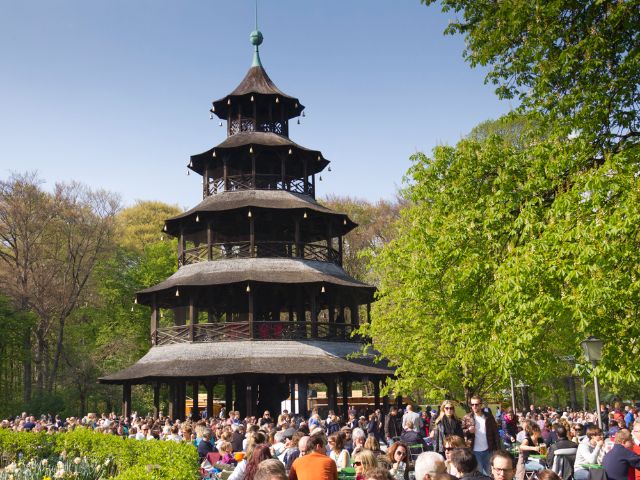 Cat333Tina's tweet photo. @jpaudouy @TomHall ๐#ThanksForTheComment
I love ๐ the Englischer Garten in Munich sooo much, I feel so romantic and free there in Summer, so I hate it, when sometimes people drown in the rough parts of the Eisbach๐ญ. https://t.co/flufA5Dc0l