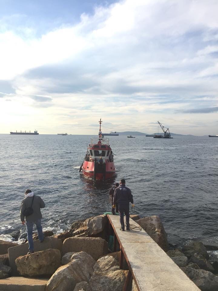 DaveParsons82's tweet photo. New 17m Workboat @ Tor Group- Bollard Pull Test -  fitted with Kort Propulsion Sterngear and Kort KT30 Bowthruster #torgroup #kortpropulsion #propellers #sterngear #Turkey #tuzla https://t.co/sVAHnHL8dc