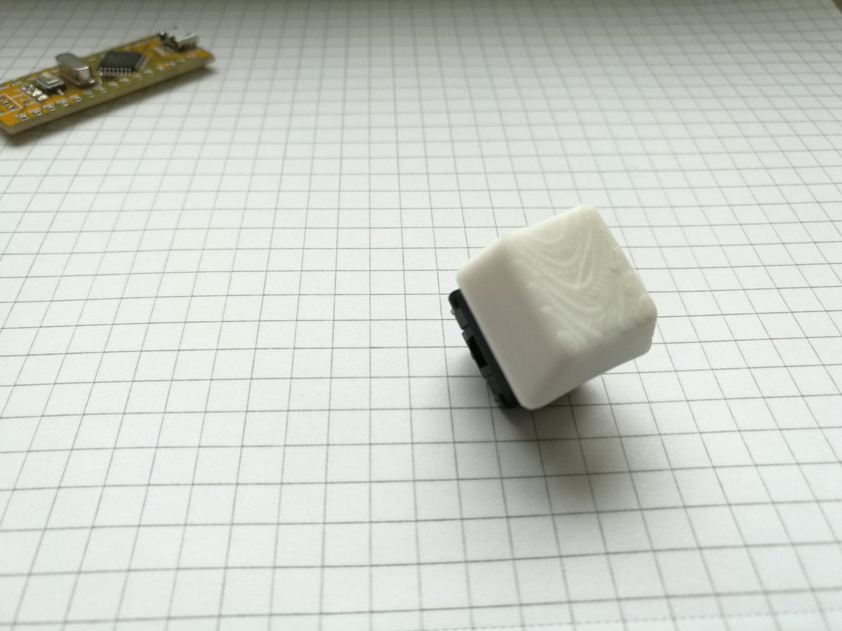 TommyBouda's tweet photo. Printed keycap came out better than I thought. Making progress on macro keyboard ☺️ #macrokeyboard #keyboard #keycap #arduino #DIY #3Dprinting #KeypadX https://t.co/HLQsfdc4kG