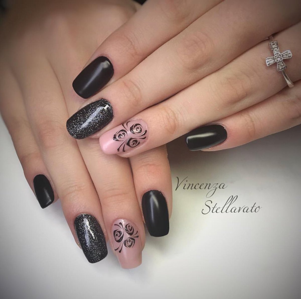 Truscada_Swiss's tweet photo. Made By Vincenza Stellavato 
#truscada #truscadaitalia #truscadaswiss #truscadanail #truscadacolor #truscadastyle #BeTruscada #nail #nails #unghie #ongles #nägel #gelnägel #gelnail #onglesengel #onglesenrésine #gellac #gellaccolor #soakoff #semipermanente https://t.co/HvnvwdcP7D
