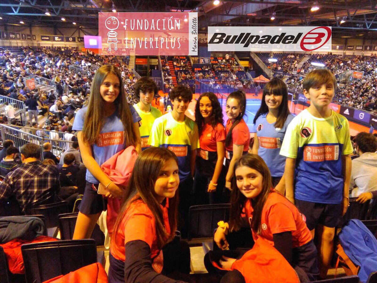 RodriOvide's tweet image. El pádel es un juego de equipo, así que es tan importante llevarse bien dentro de la pista como fuera de ella, generando un ambiente de amistad, compañerismo y buenos momentos. 
#fundacioninveriplus 
@Inveriplus @PadelTraining @bullpadelsport @emepadel