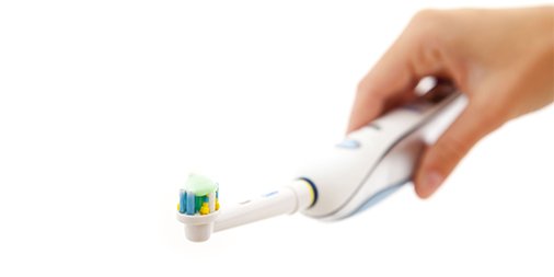 dentalhealthorg's tweet photo. New #year, new #toothbrush? Make sure you replace your brush or brush head every two to three months or when the bristles are worn to make sure you are always cleaning your #teeth effectively - for more information, click here: https://t.co/xttRF7L2S8 https://t.co/T2LblRROUo