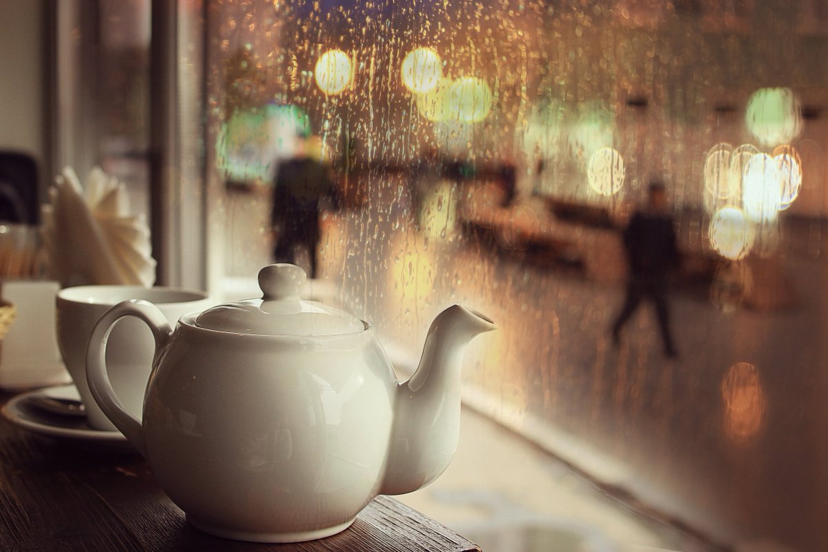 TeaDropUK's tweet image. Rainy days should be spent at home with a cup of tea and a good book. Bill Watterson