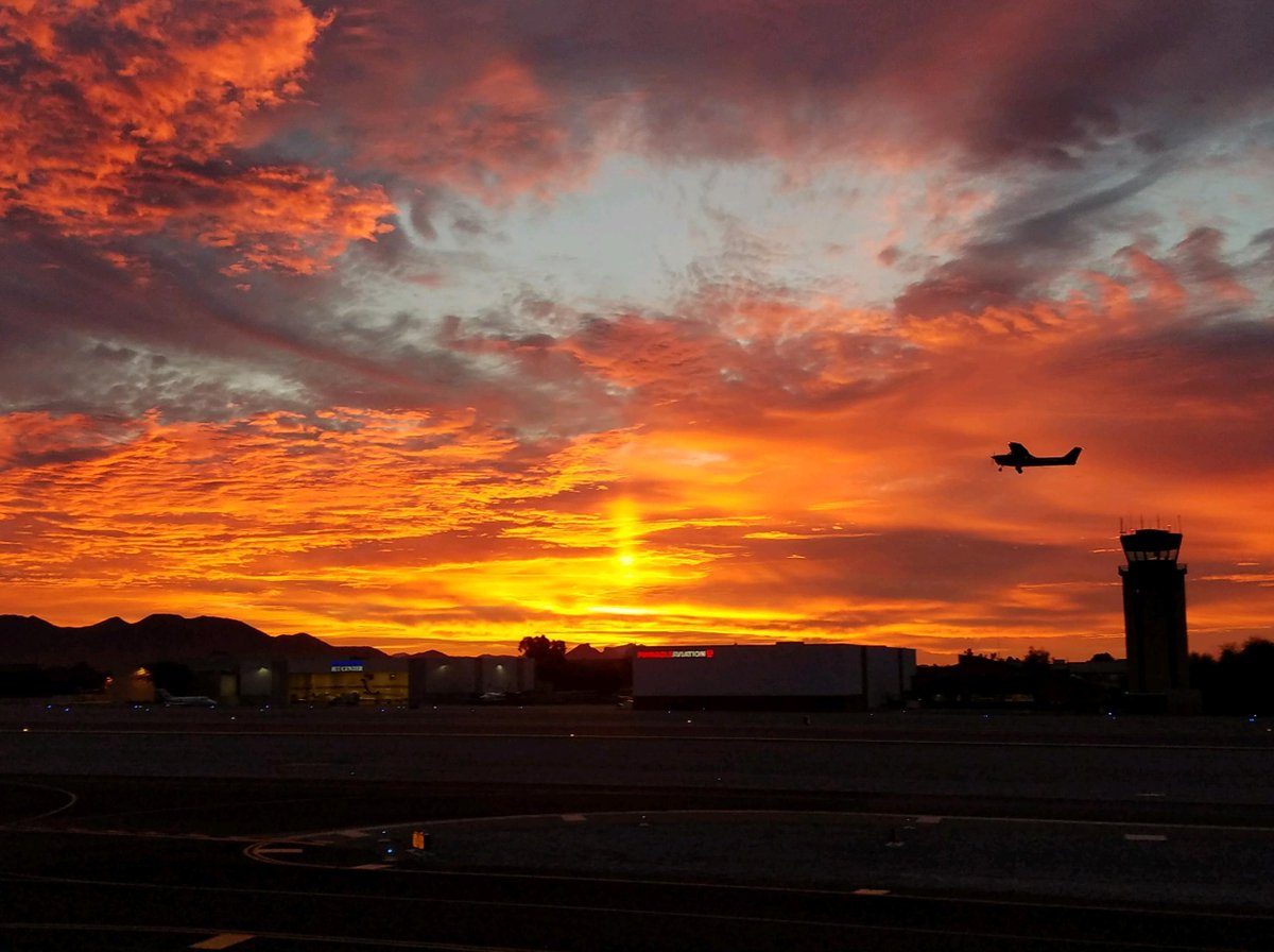 Picturesque sunrise today at #Scottsdale Airport. Photo by Matt Johnson.