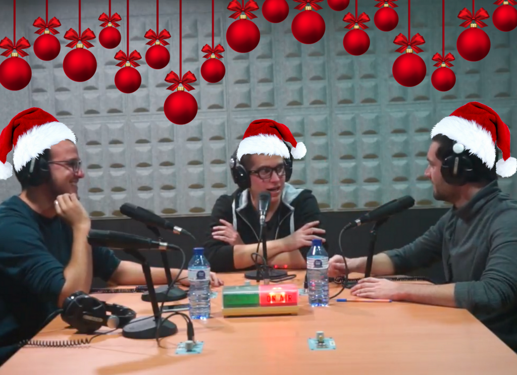 iestudiants's tweet photo. ๐
๐ผ๐ 01xXX Especial Nadal ๐
๐ผ๐ - Pensร veu que s'havia acabat el Nadal? Pues toma dos tazas. Programa de bonustrack nadalenc per rematar les festes. Ho, ho, ho. #ieXX ๐https://t.co/JlNY4XHhhc๐ https://t.co/Ye8yKoL9Zz