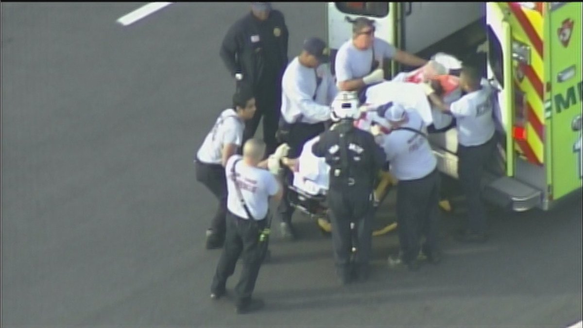 Woman suffers self-inflicted burns Monday morning outside Walmart in Miami Gardens bit.ly/2D6jWdB?utm_so… https://t.co/FJ045aHTRK