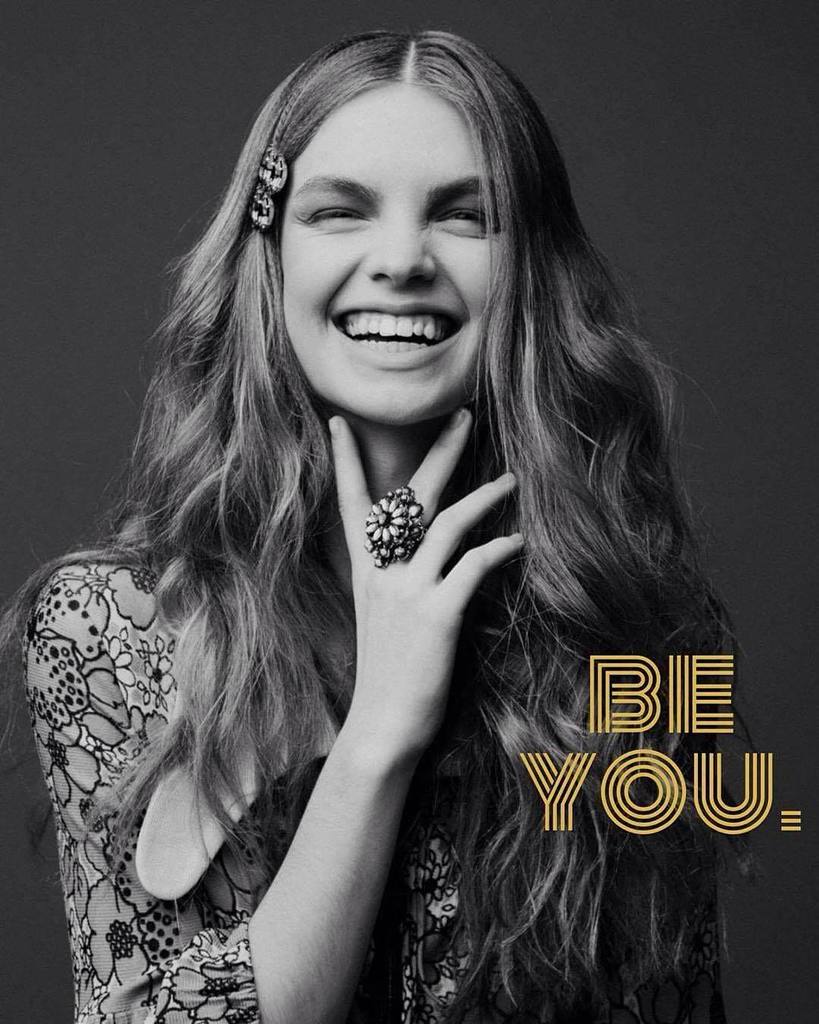 SpecsModels's tweet photo. Happy Monday! Featuring Jenna H. β¨
.β
.β
.β
#TeamSpecs #SpecsModels #beautiful #fashion #model #one2watch #gorgeous #newface #happyvibes #Montreal https://t.co/bNIs4UiF3v https://t.co/n9bk4MJ0l5