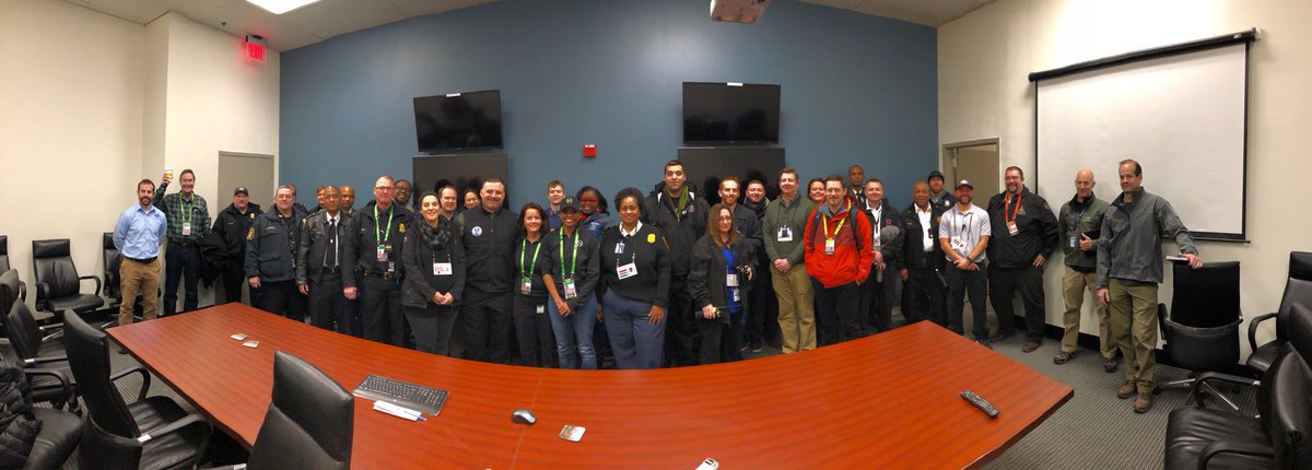 Amy_Patterson1's tweet photo. We made it to Game Day!! So thankful for this room of amazingly talented individuals. Thank you @Atlanta_Police @ATLFireRescue @AFCEMA @GWCC_ATL, Dupree Security, CSC, East Lake Medical and Event EMS for making Championship Campus such a success! #AtlChampGame #GSD https://t.co/OKGGf2pp4T