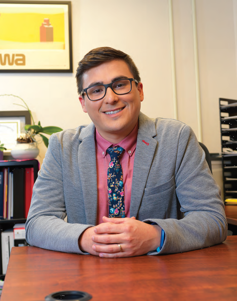 JHUNursing's tweet photo. @HopkinsMedicine Office of Diversity &amp; Inclusion is pleased to introduce the 2017 Diversity Annual Report. There are 9 covers in all, each one highlighting a unique &amp; compelling story about one member of the diverse HopkinsMedicine family, including #JHSON alumni, @Fernadont. https://t.co/1Ll3rQSxfJ