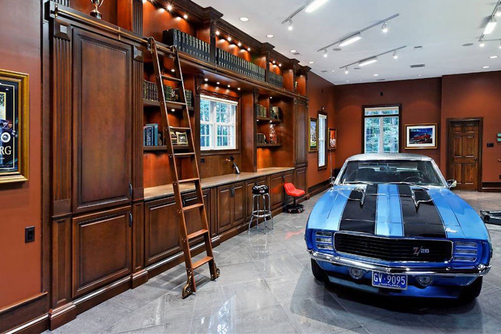 BWconstructLA's tweet photo. #mancave #renovation #losangeles #garageconversion #california #pimpmygarage #californiavibes #decor #innovation #design #concept #garage #revamp #modern #interiordecoration #style #cali #LA #love #interior #showroom https://t.co/WsNmiQeIuB