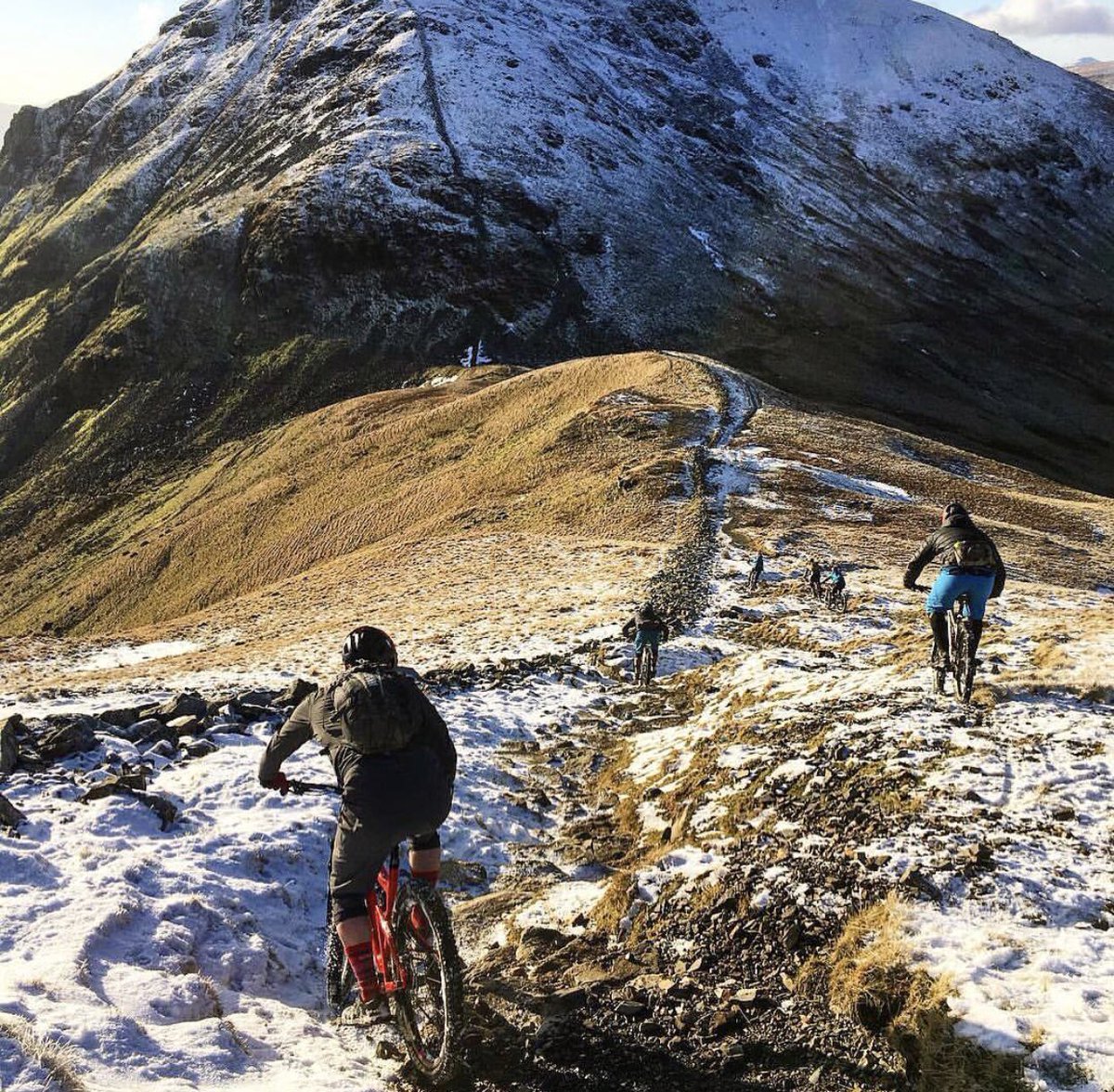 Yes, <a href="/OrangeSealed/">Orange Seal Cycling</a> even has your one friend covered who always takes the weird lines. 😂

📷: <a href="/ben_green18/">Ben Green</a> 

#orangesealed #IRideOrange #ridemore #mtb #tiresealant #mountainbiking #thetraillesstraveled