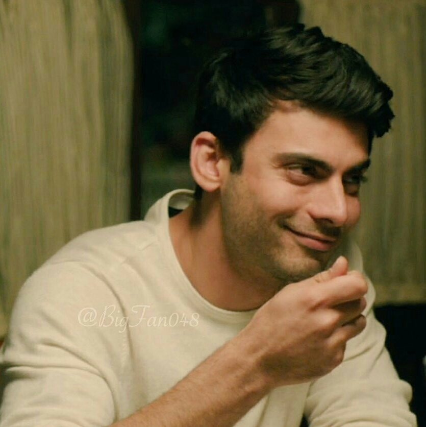 TheFawadFC's tweet photo. Come let's all thank Fawad Khan For making this ugly world beautiful.❤️ https://t.co/OoodryWmfT