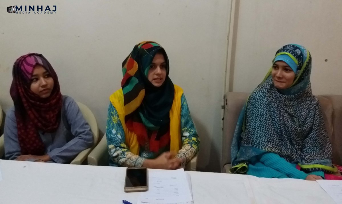 MinhajAcademy's tweet photo. Students during #MinhajMediaConvention while sharing their views at #MinhajMediaAcademy #Karachi https://t.co/8WiFzixUs2