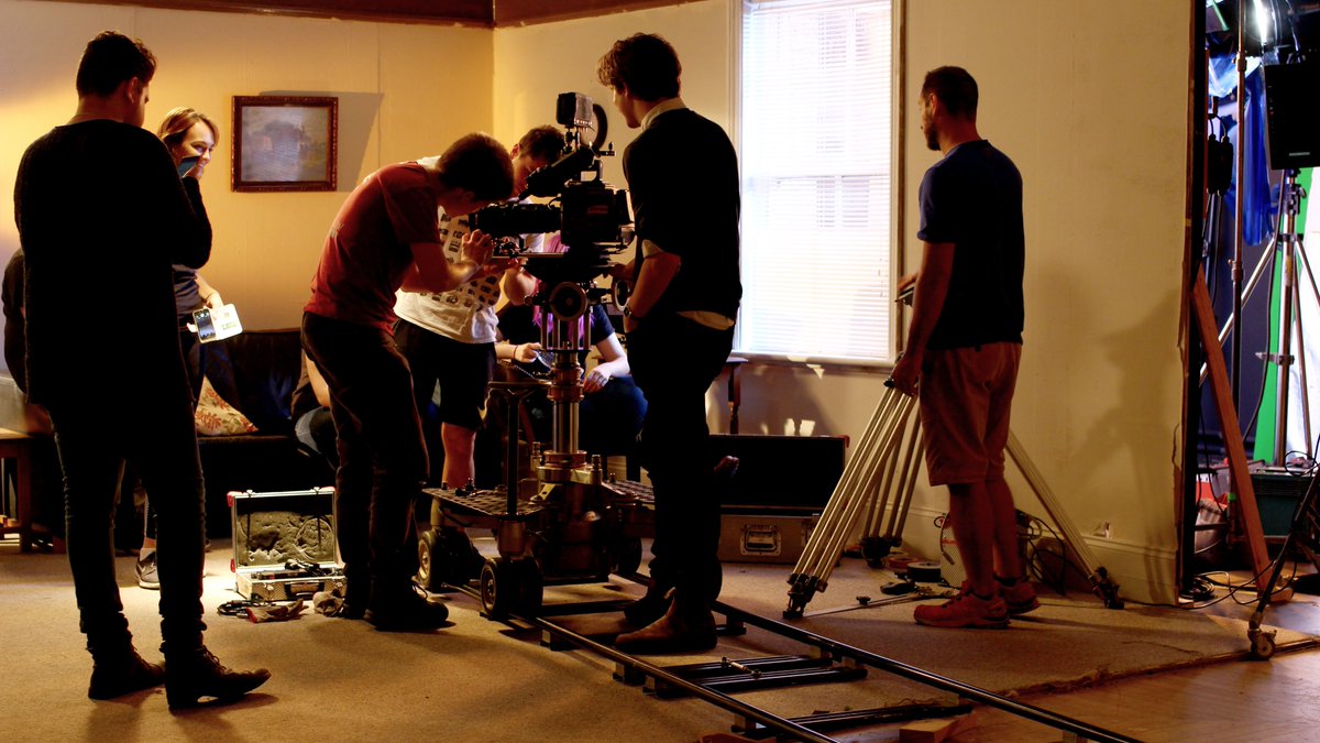 ScreenFilmSch's tweet photo. #UCAS deadline: Monday 15th January 🗓️
Don't forget to apply for the courses you are hoping to study! Find our courses on UCAS:
#Filmmaking 🎥 course code: P313
#Animation Film Production 👩‍💻 course code: W616
#Film Production top-up (1 year) 🎬 course code: P315 https://t.co/havWc5xu7B