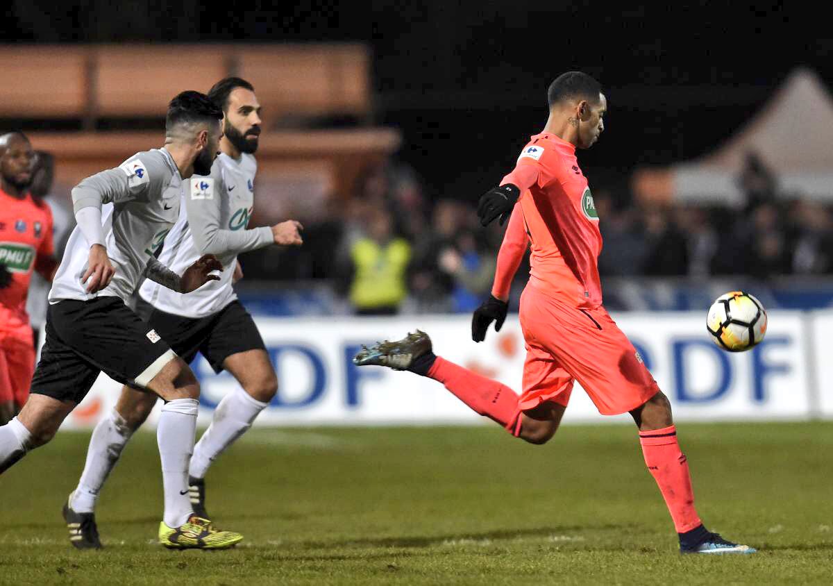 SMCaen's tweet photo. 📊 @R_Rodelin cette saison toutes compétitions confondues: 

⚽️⚽️⚽️⚽️
👟👟👟

#SMCaen #TeamSMC #LeDoubleR https://t.co/vGSJJ4Y0IL