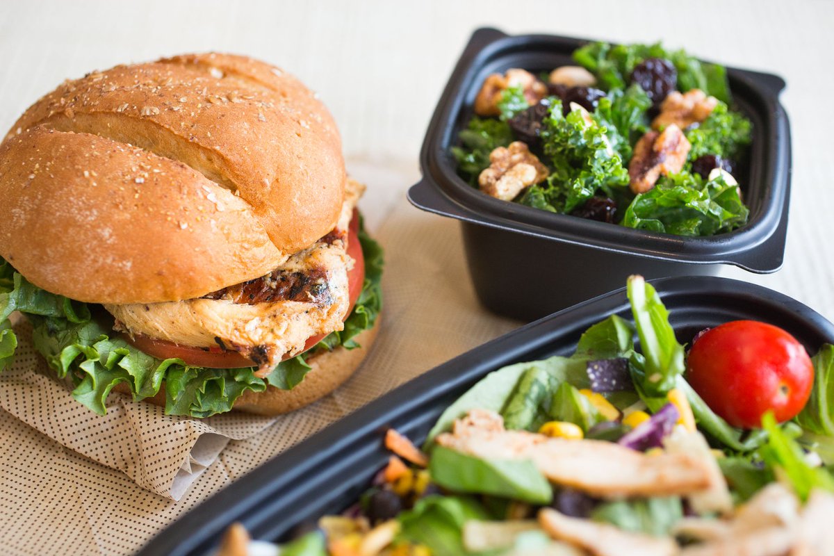 CFACrossroads's tweet photo. A healthy New Year calls for six health-conscious meals available on our menu every day! Here are some insider tips to keep carbs and calories low this year: https://t.co/kaes2vNOSL https://t.co/hKifyR9MDM