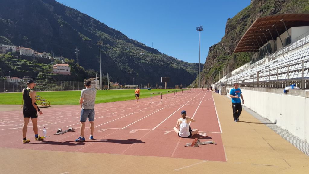 2MADEIRA's tweet photo. #Morning training session
More info about training camps in Madeira at https://t.co/pd8vuFcFd9
#trackandfield #march #2madeira #athletics https://t.co/TJQgSrjSwX