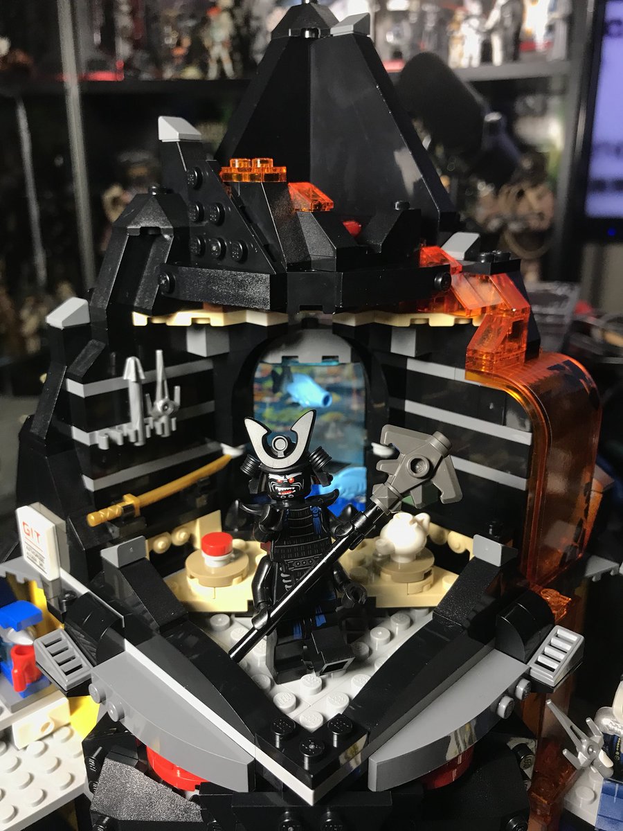 garmadon volcano lair lego