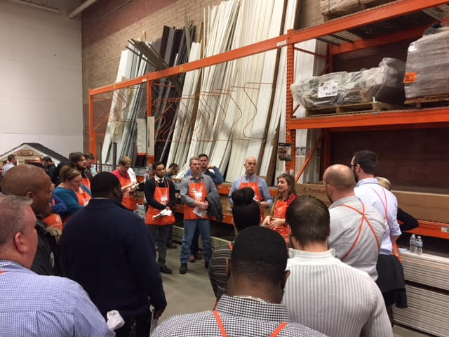 HDEDETROITTEAM's tweet photo. RVP mvp walk https://t.co/M835miEZqD