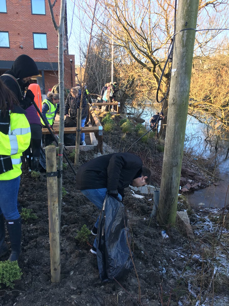 PIUlverston's tweet photo. More photos from Day 1 !! @dls29411 @sam_k_grieve @92081539feed435 @j6uey https://t.co/C4gm8JOAsw