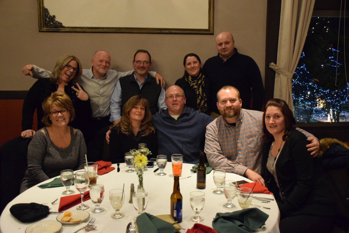 amyboyer71's tweet photo. #Westsiderocks #Holidayfun @MicheleMinniear @WorrellJay @DanielleKida1 @andrew_harto @K1_2624 @berniedion @Chloe74788292 @Sonic_Boom_Tara @BrogleRebecca https://t.co/XCaxKjMmjE