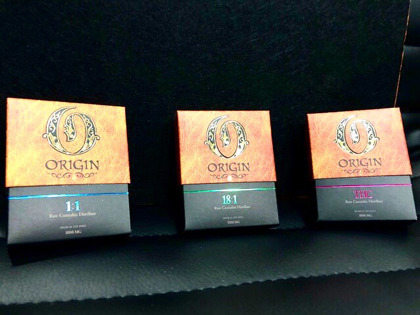 O2vape's tweet photo. Custom packaging and design by #O2vape 
https://t.co/mbFhSS1obE 

@originsflint 
#origins #originsflint #vape #vapeproducts #thc #vapeporn #extractartist #dabartist #hightimes #cannabiscup #mjbizcon #mjbizdaily #dailydabs #vapecommunity #vapefam #cannabiz #dispensary #cannabis https://t.co/vJmjTehbfw