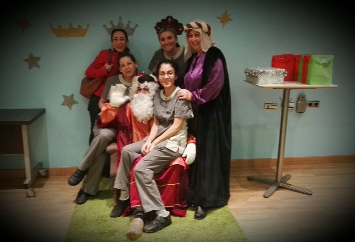 H_JerezCentro's tweet photo. SSMM De Oriente nos dejan la magia de las caritas y sonrisas de nuestros peques y no tan peques #XmasTRYP #FestiveMelia18 #MeliaSpain https://t.co/8Zbkjte7Ju