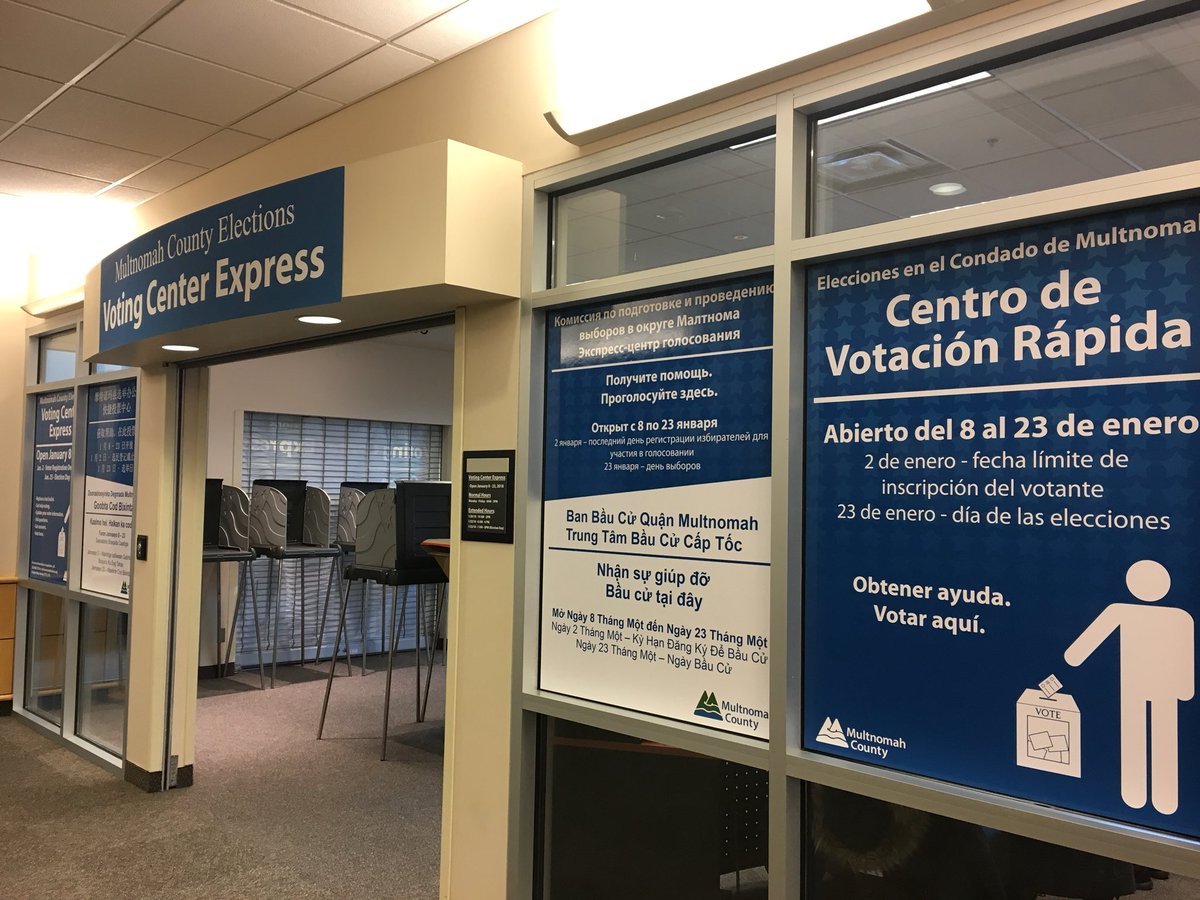 nextuporegon's tweet photo. It’s #democracyinaction at @MultCoElections new voting center in Gresham! #beregistered https://t.co/3UOtYtQt7d