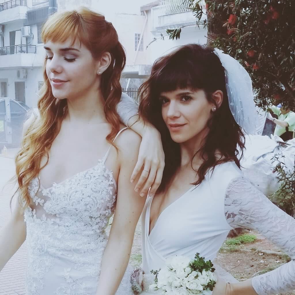 itstemporaryluv's tweet photo. Flozmin aka the couple some call the best F/F representation on television of not only 2017, but of all time so far. Argentina did that you all ✨ https://t.co/0W6PdqtdXD