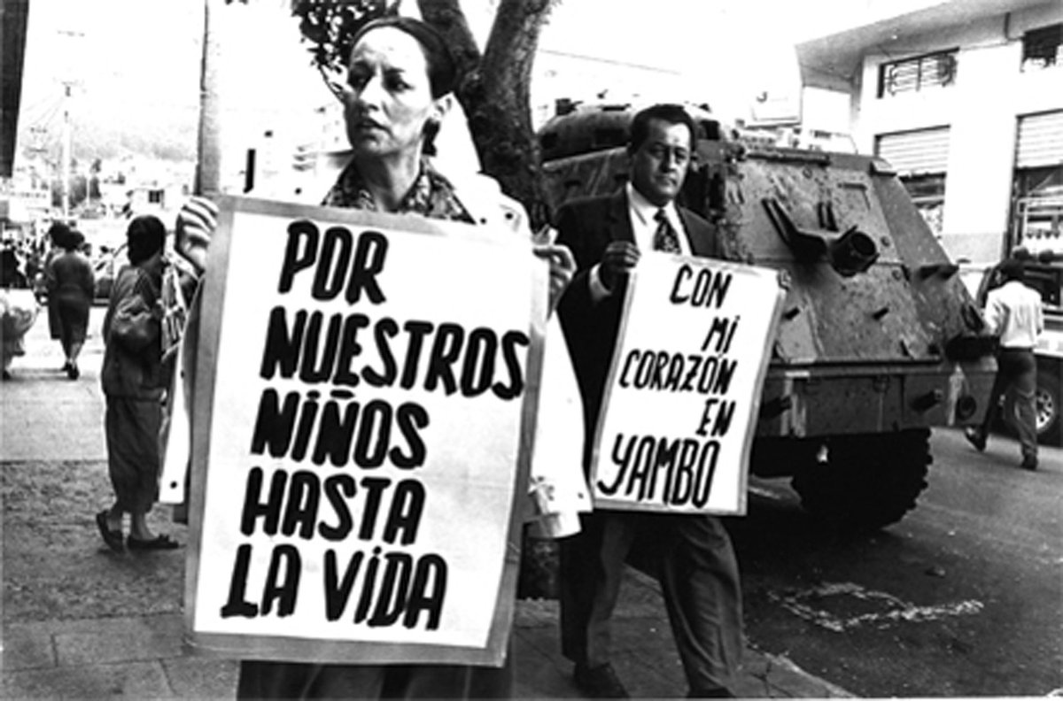 solbuendia's tweet photo. Hoy hace 30 años el gobierno socialcristiano desapareció a los hermanos #Restrepo la lucha no termina! Mi solidaridad y cariño @FrestrepoPedro @micorazonenyamb https://t.co/3EK29D5dlb