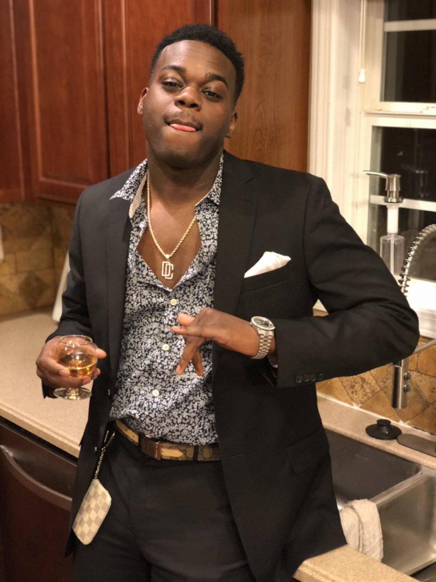 Thatflytaco's tweet image. We prayed for better days 🙏💰