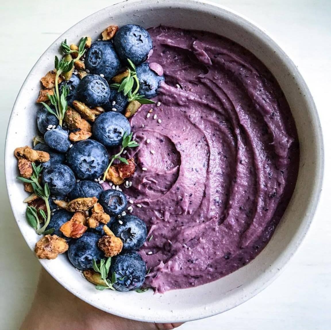 SuperbSmoothies's tweet photo. Probably the thinkest smoothie made with our Go Getter flavour.
https://t.co/FVS7VhfOqZ
#smoothie #banana #blueberries #chiaseed #spinach #oats #happy https://t.co/b2xhJ8p7jm