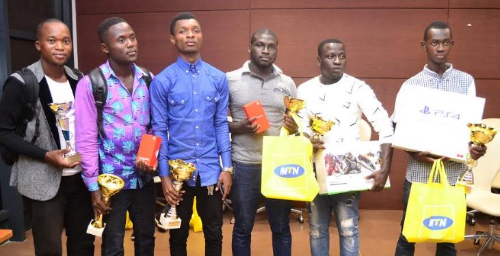aboukam's tweet photo. @MTNCotedIvoire récompense les gagnants du concours de jeu #mobile MTN Game + ... https://t.co/nI4bGCmPHJ #esport #MTNCI https://t.co/NdZaSM5Yzg