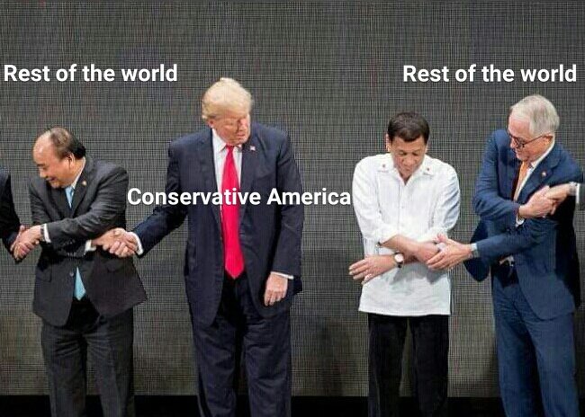 Duuuhhhh... #SmashTheRight #FuckTrump