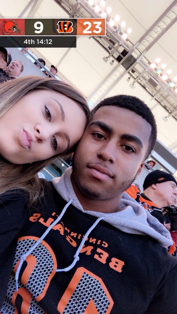 cromwellbilly13's tweet photo. Happy Birthday to my beautiful and caring girlfriend. Hope you have a great day and enjoy it! ❤️ 🎂 https://t.co/oG5sQovxIG