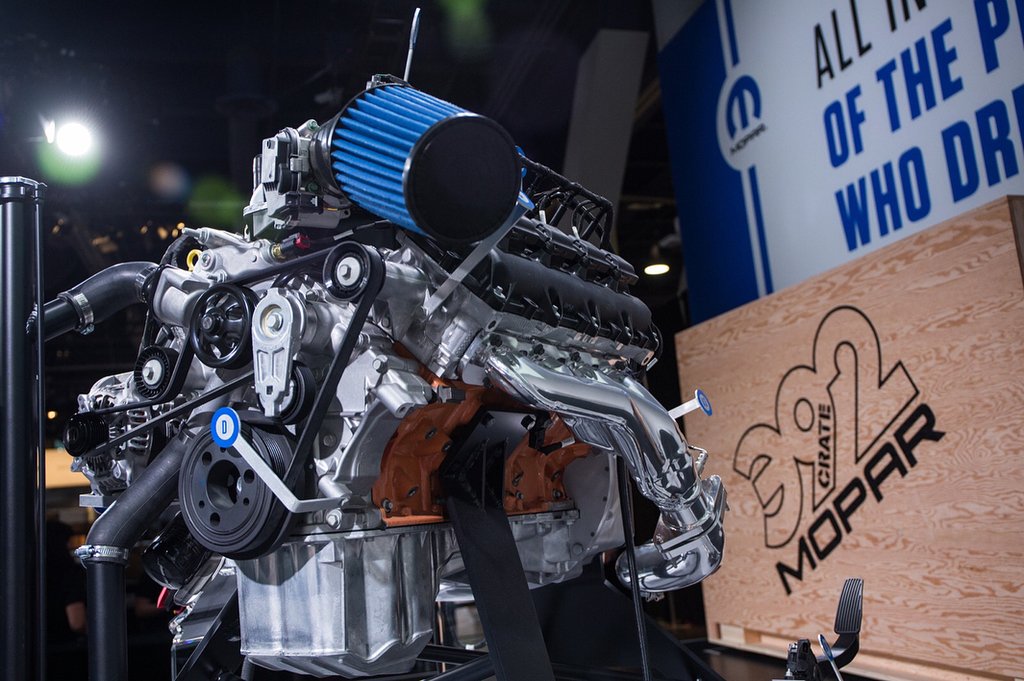 _________beast's tweet image. Crate engines create legends. #Mopar #CrateEngine #HemiEngine #MoparOrNoCar #MoparFam #Racing #MoparNation #cars beast.center/p/BdpuIfPB2lG/ Mopar Performance