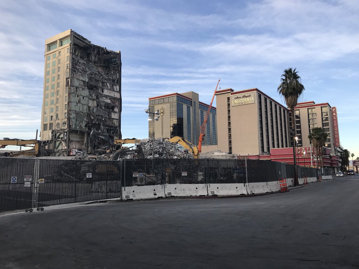 LasVegasJunkie's tweet photo. Some more Las Vegas Club demolition photos, 90% done. Awesome wide open view now #LVJ https://t.co/H7J1LK7aeK