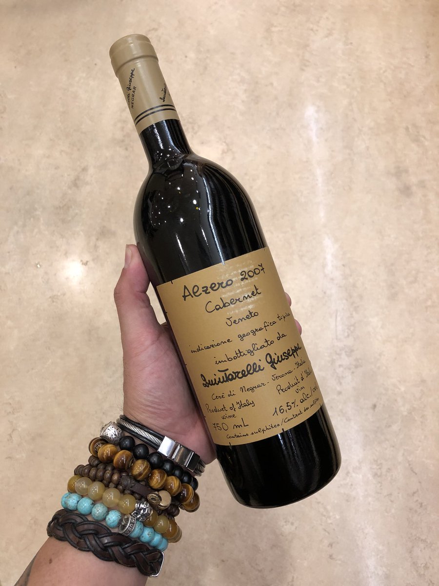 TorontoVino's tweet photo. Well lookie lookie. Only one bottle of this legendary wine. First come first serve basis. No holds. Good luck! Queens Quay #LCBO #Quintarelli #Alzero 2007 $597 https://t.co/ttfjUFGkQR