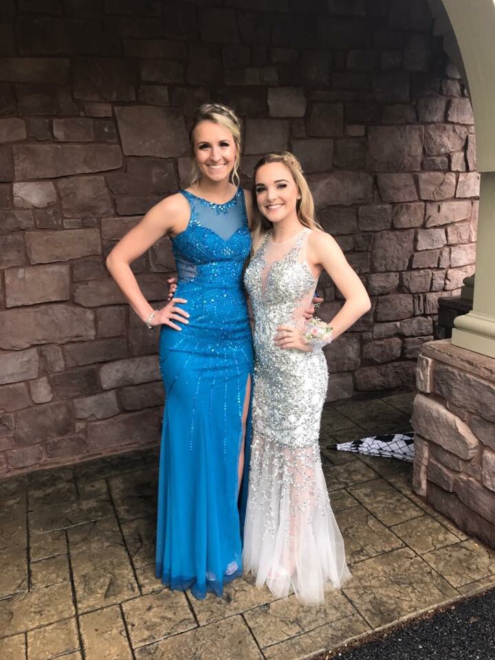 KadeeGetz25's tweet photo. Happy birthday pretty girl. Hope college &amp; 19 treats you well💕🎉 https://t.co/Huqkk9Wgk4