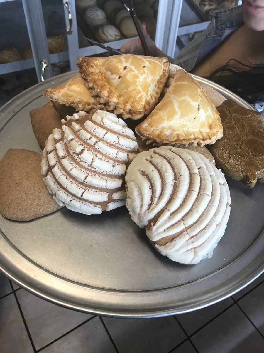 equiposwagg's tweet photo. Twitter you did your things @CasaBakery was great! https://t.co/rgNrkATzTT