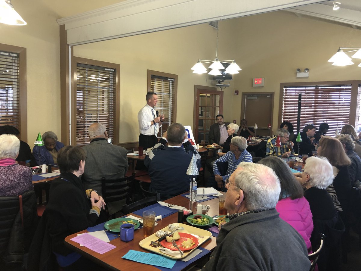 JamesSmithforSC's tweet photo. Great day in the Upstate! I enjoyed spending time with members of the Spartanburg Co. Democratic Party & the Democratic Women of Greenville. @GCDPChair @SpartanburgDem #SmithforSC https://t.co/MT10S9JGan
