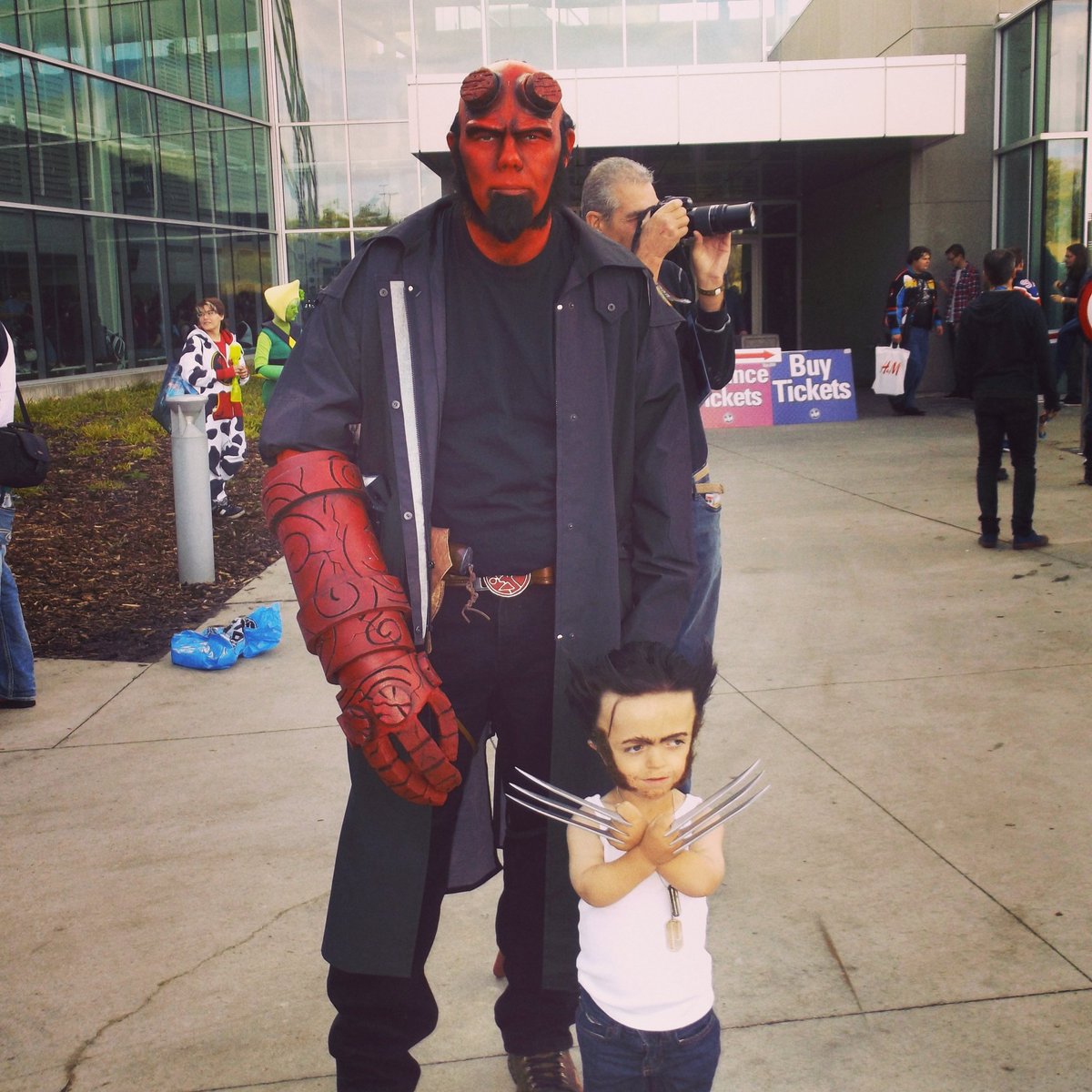 LoganKidd963's tweet photo. Mondays are Hell... But Wolverine's always ready to tackle the week ahead. #wolverine #hellboy #littlelogan #xmen #kidslittlecosplay #snikt #hughjackman #kidsthatcosplay #wolverinecosplay #marvel #adamantium #kidsofcosplay #comics #comiccon #EdmontonExpo #sizedoesntmatter https://t.co/J7YvouNiJW