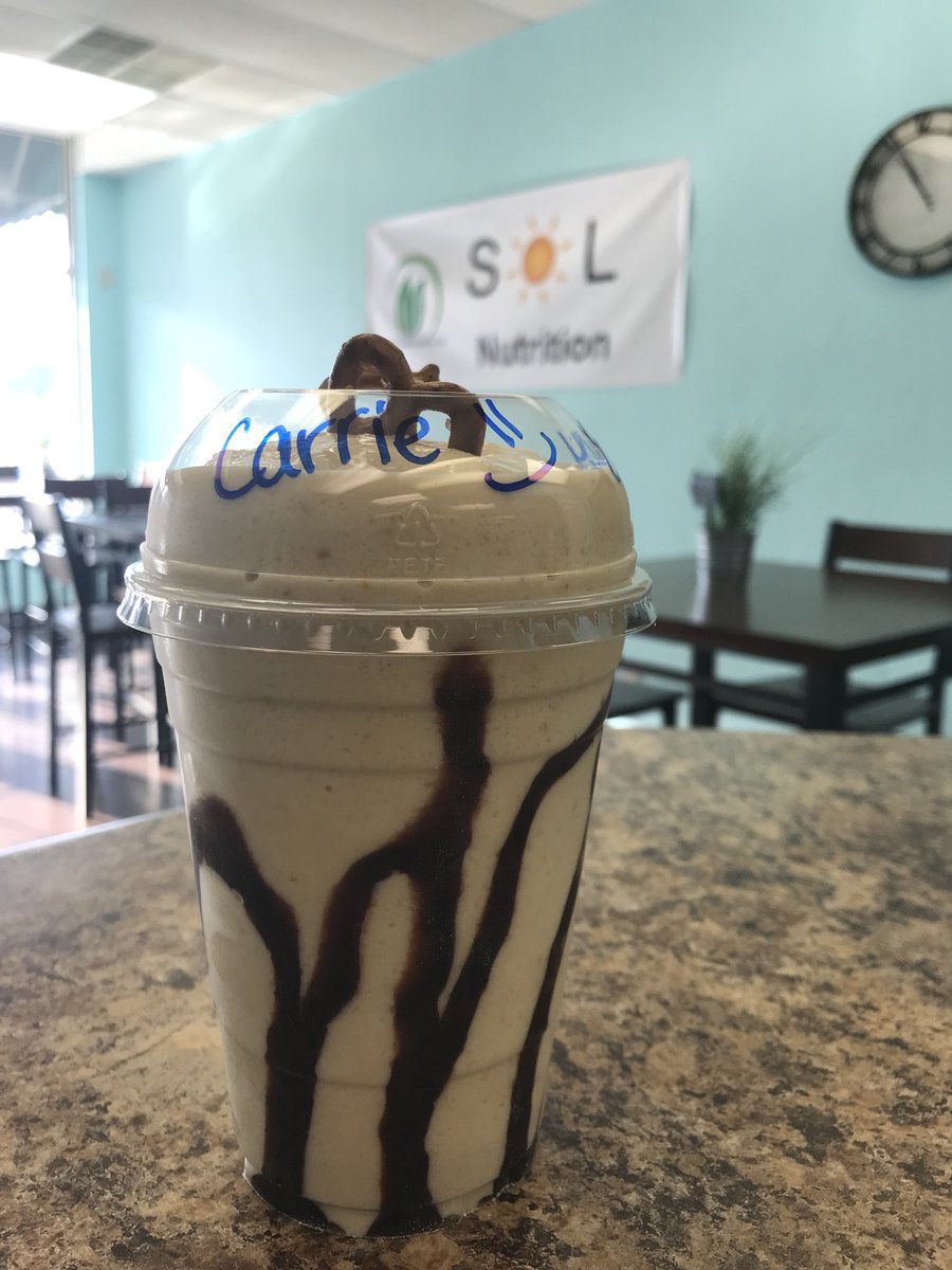 solpulaski's tweet photo. Flavor of the week right here! Donโt forget to start your punch cards as well. Sip your way towards a freebie! #raiderstrong #pulaskiwi https://t.co/cdanRskfJd