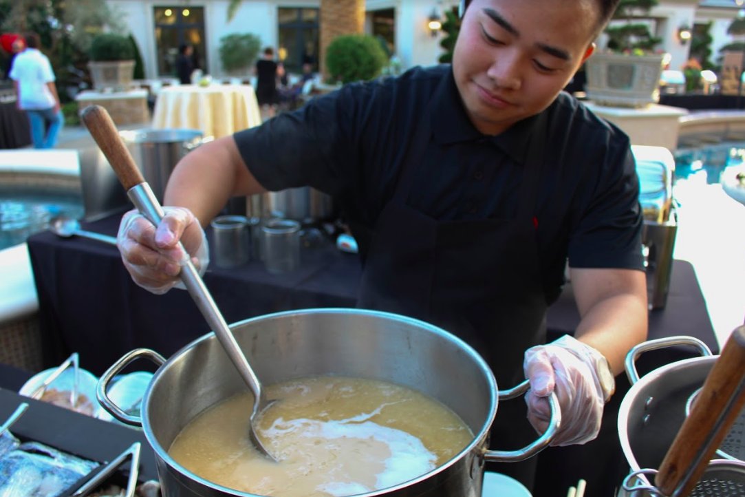 PandaCatering's tweet photo. Did you know that January is also #NationalSoupMonth? Which winter warmer would be on your list for your guests to enjoy in the evening? https://t.co/CtGdGPVnHU