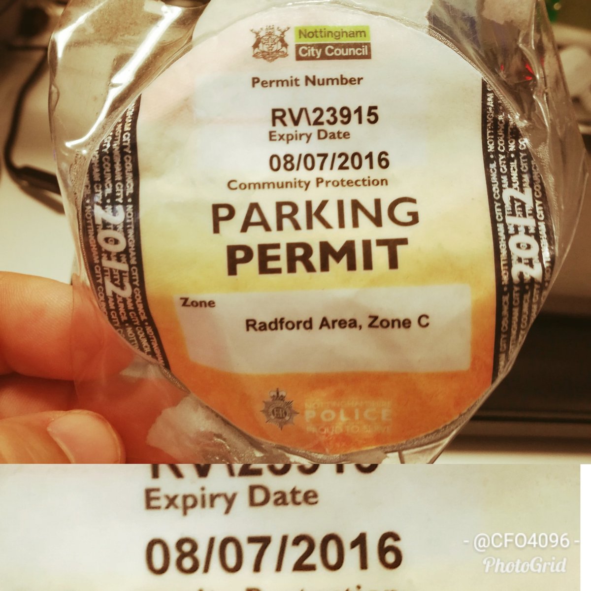 CaFNottmCity's tweet photo. Another resident #parking permit found in use today......it's only 17 months expired 👍
Motorist escaped a penalty but some aren't so lucky #checkthosedates
📱Renew online https://t.co/czXRyukG0S💻 https://t.co/xM1G6fBGSK
